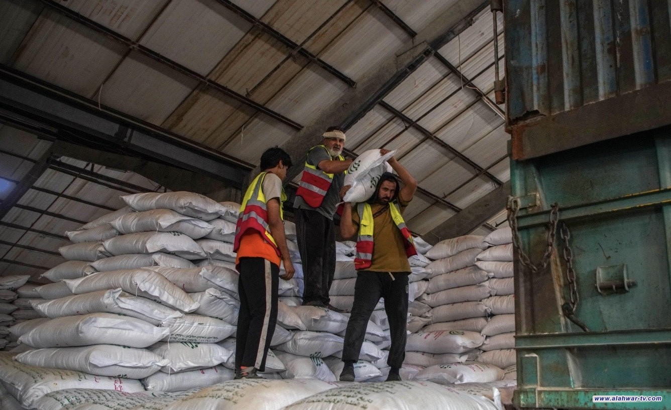 التجارة: رصد مخالفين من وكلاء البطاقة التموينية وسحب إجازاتهم