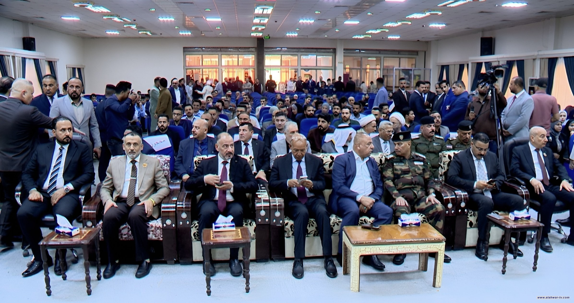 ذي قار تحيي اليوم العالمي لمكافحة التطرف وتؤكد المضي بنشر ثقافة الاعتدال