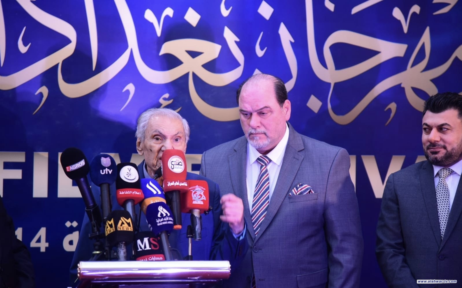 وزارة الثقافة ونقابة الفنانين تكرمان المخرج السينمائي محمد شكري جميل