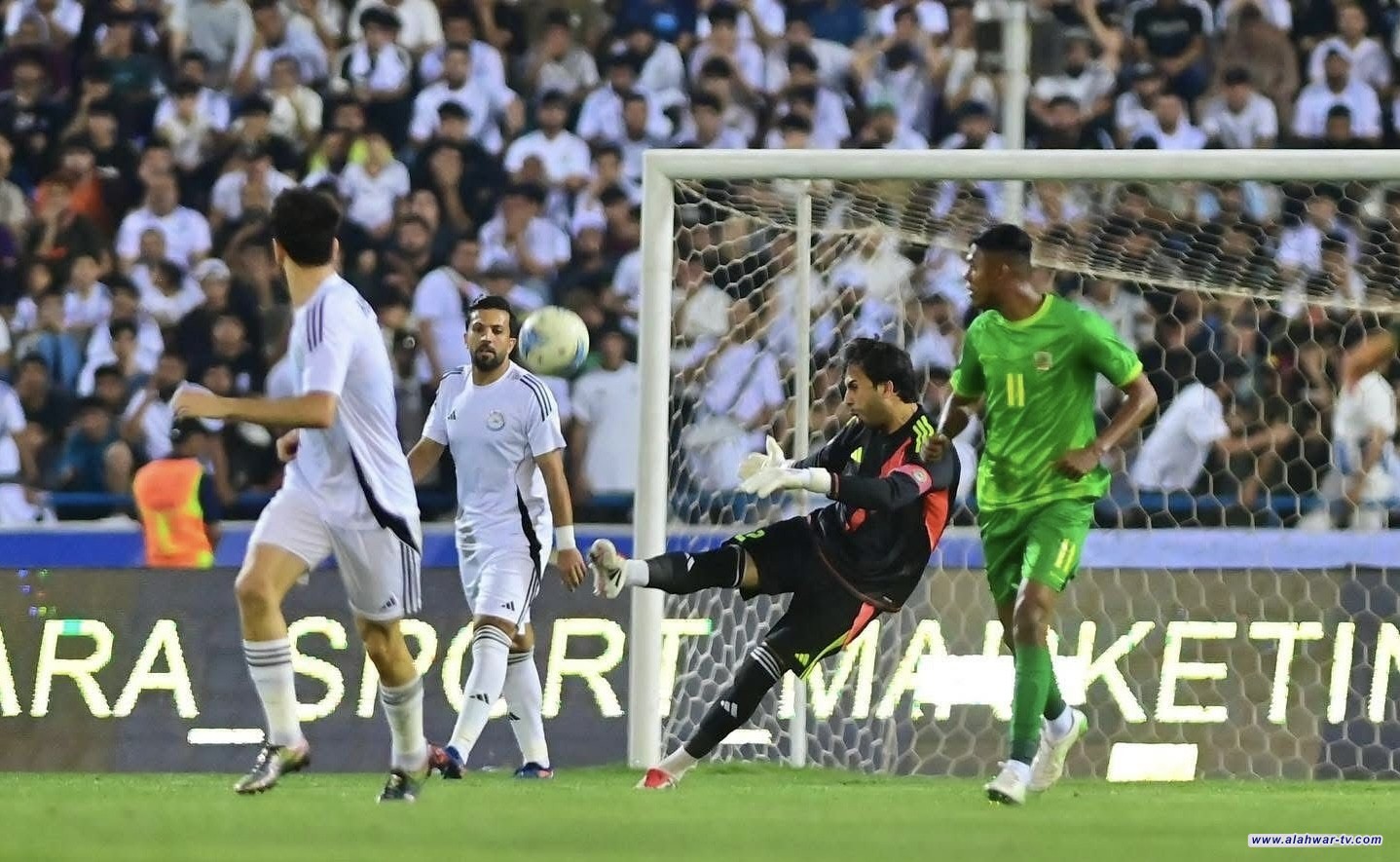 لجنة المسابقات تحدد موعد مباراة الزوراء والشرطة المؤجلة