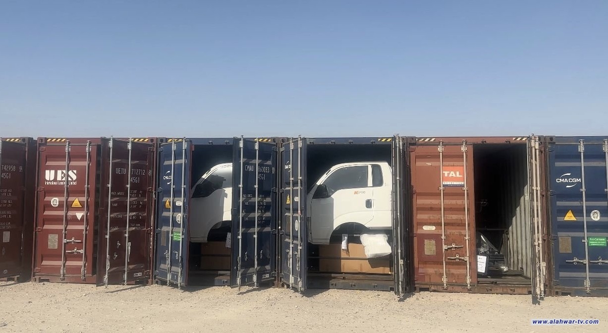 ضبط 50 حاوية تحوي عجلات مفككة معدة للتهريب في منفذ أم قصر الاوسط