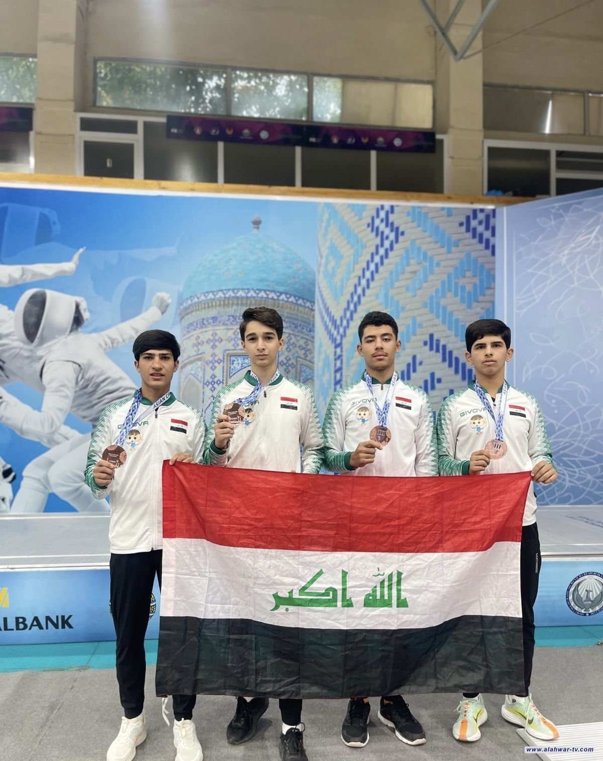 أشبال العراق يحصدون برونزيتين في بطولة آسيا للمبارزة