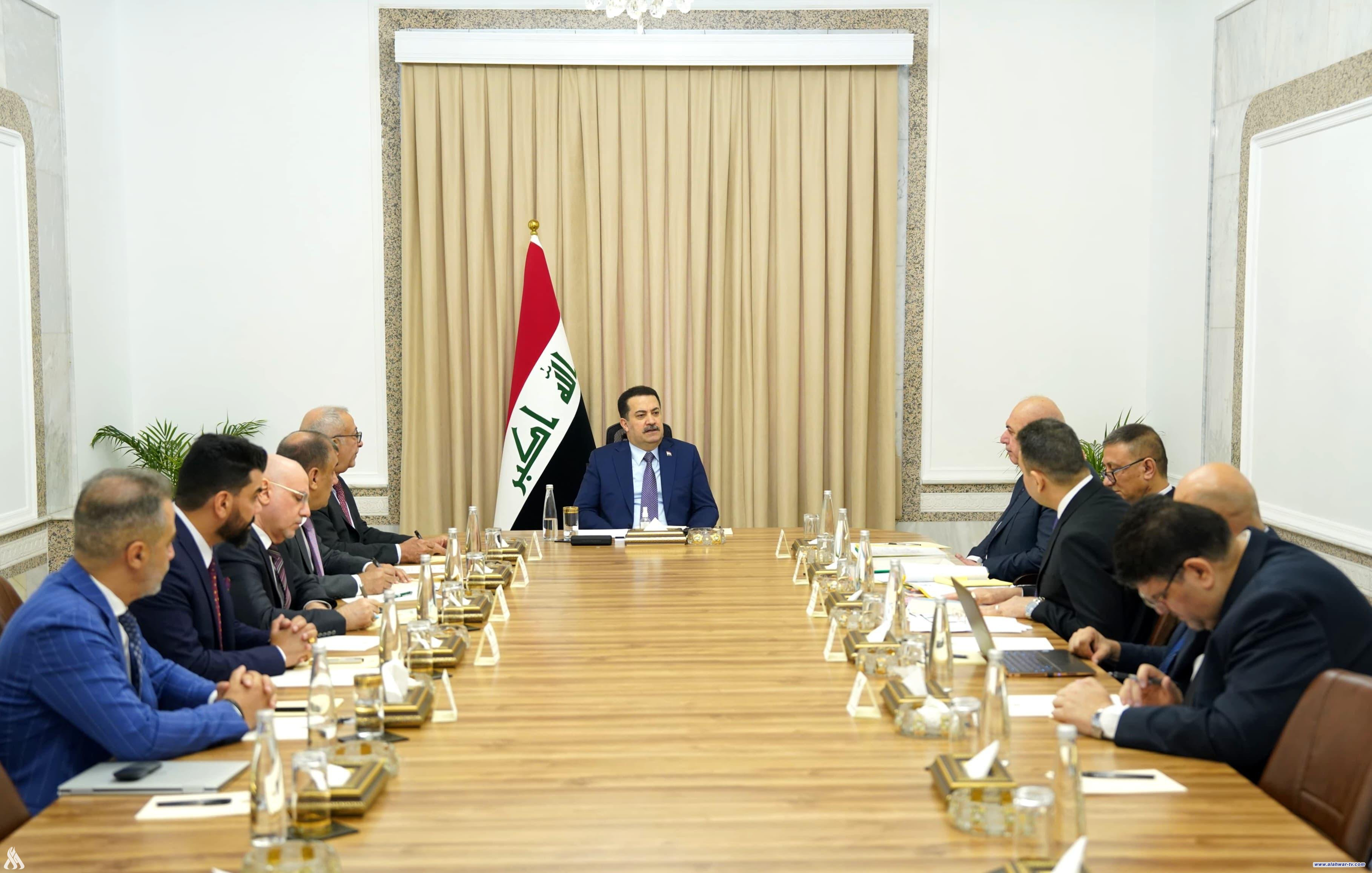 رئيس الوزراء يتراس اجتماعاً لمتابعة تطبيق الربط الشبكي بين المنافذ الحدودية