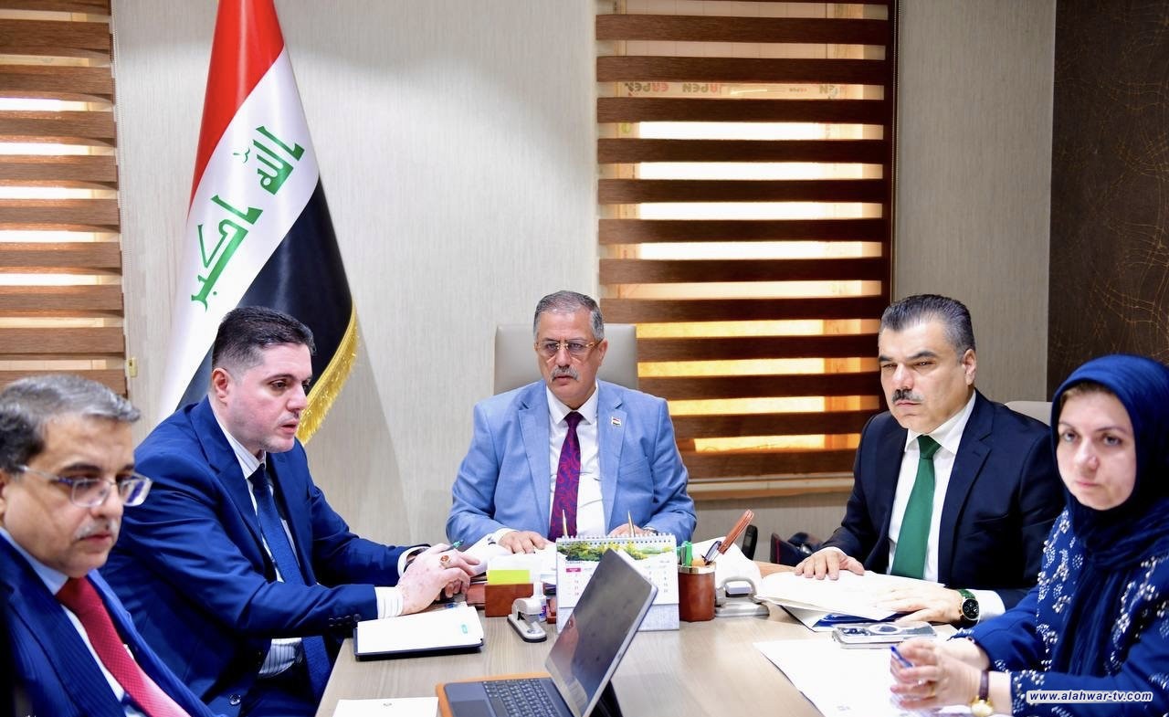 المالية تبحث آلية تنفيذ قانون التقاعد الموحد والتوصيات النهائية