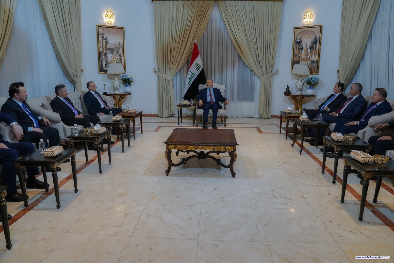 رئيس مجلس النواب: تمثيل العراق في المحافل الدولية أمانة كبيرة