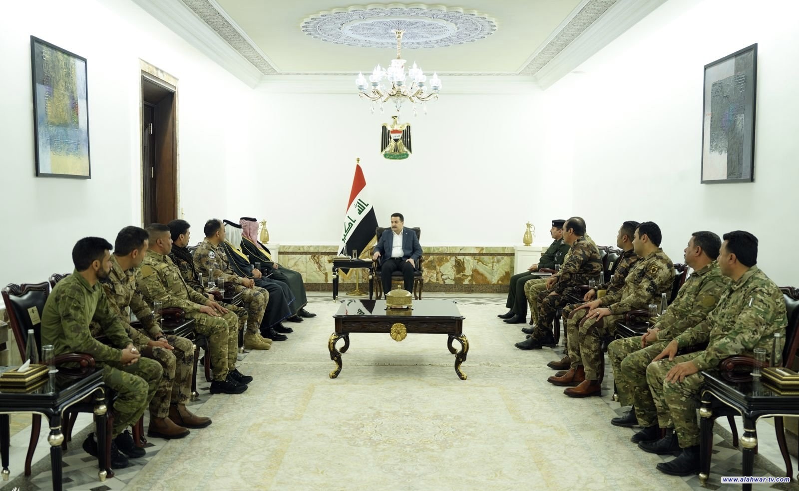 رئيس الوزراء: سيكون هناك دعم خاص من قبل الحكومة والجهات المعنية لرجال حشد الأنبار