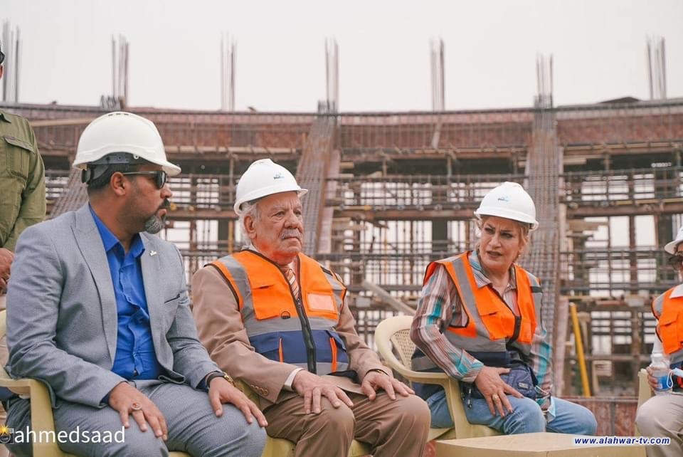 عدد من نجوم الفن والمسرح ومدير صندوق إعمار ذي قار يزورون مشروع مسرح مدينة اور السياحية