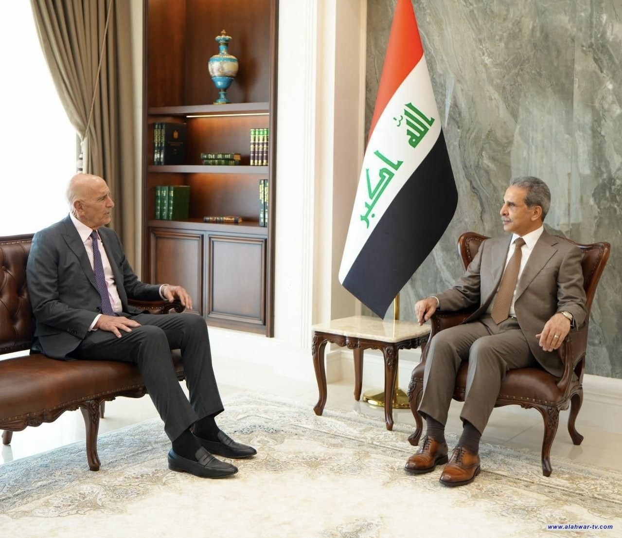 مبعوث الرئيس الأمريكي يثني على رصانة إجراءات القضاء العراقي في التحقيق مع السجناء الإرهابيين