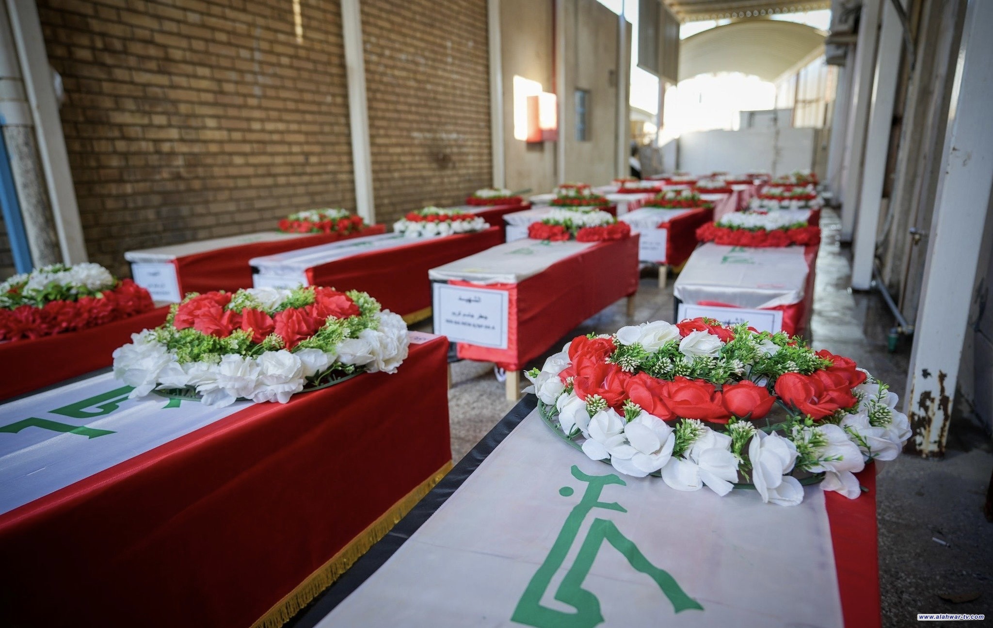 الطب العدلي: تسلم رفات 28 شهيدًا من ضحايا مجزرة سجن بادوش