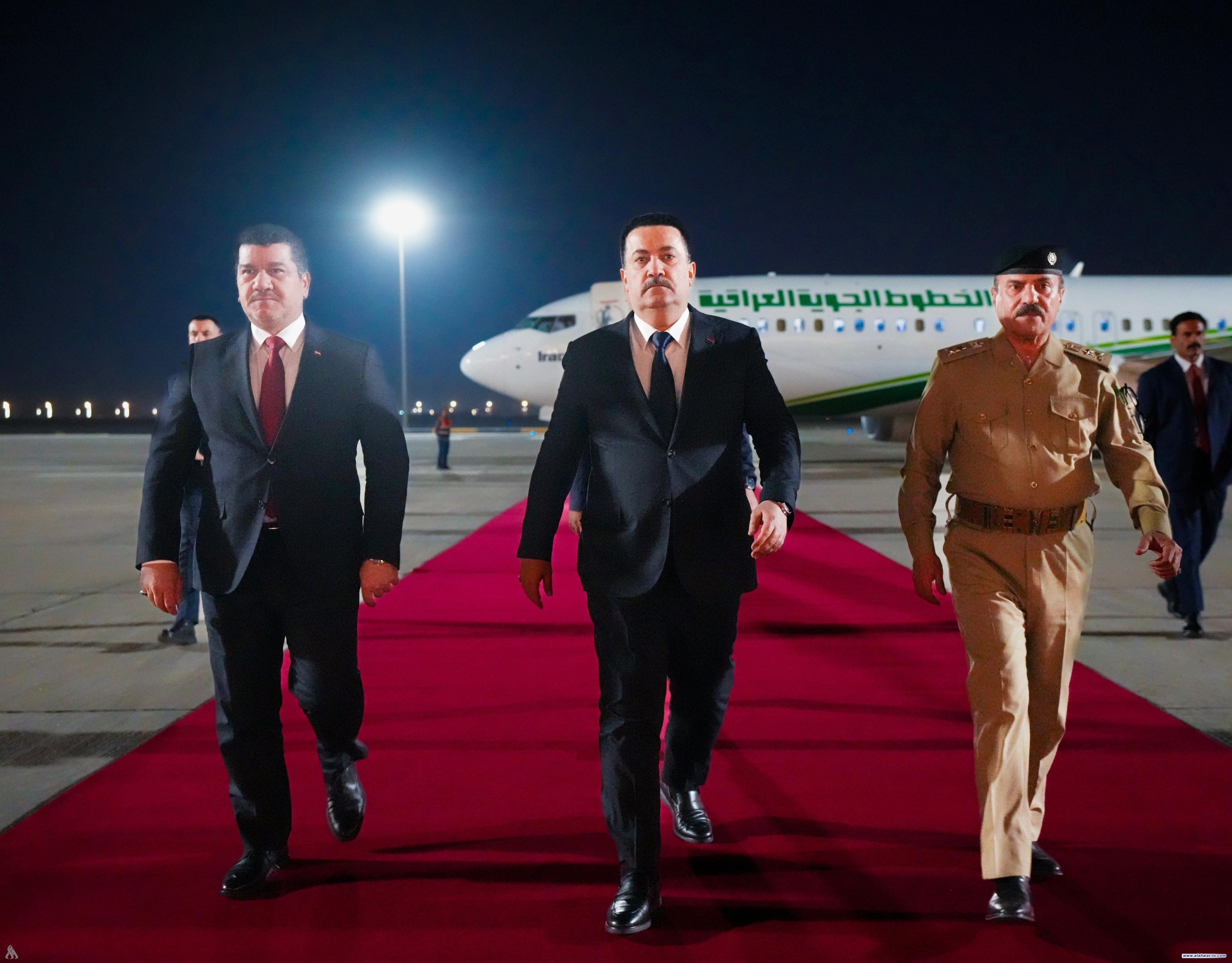 رئيس الوزراء يعود إلى بغداد بعد اختتام مشاركته في أعمال القمة الطارئة في الدوحة