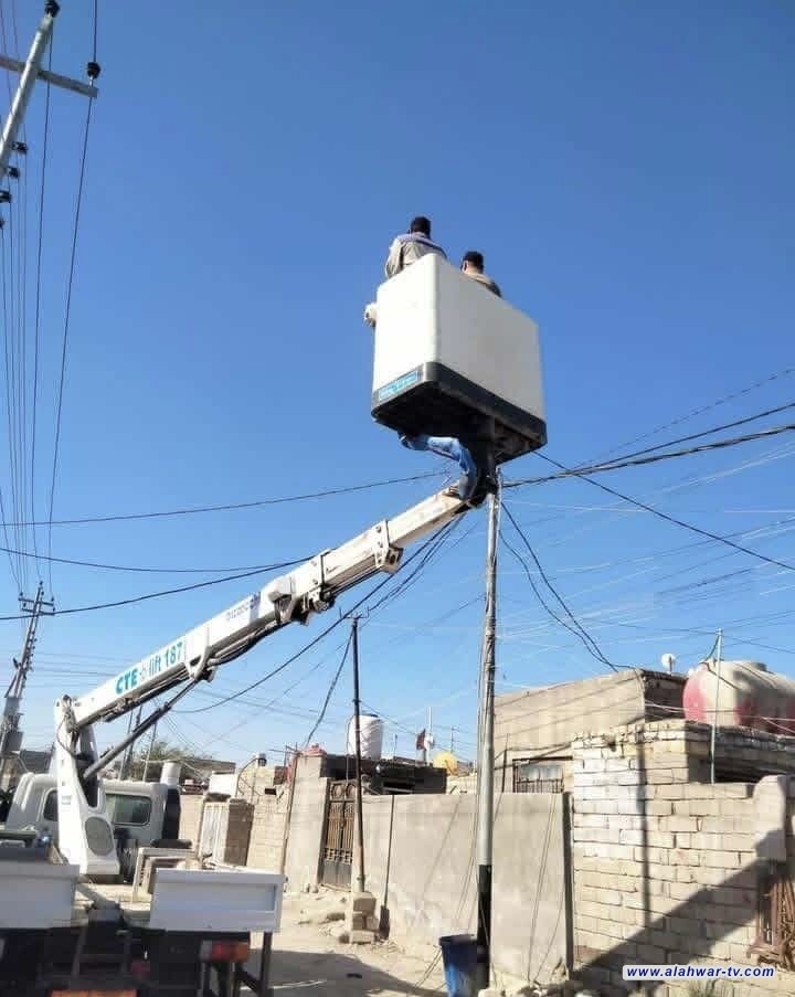 ذي قار: ازالة 20 تجاوزا ضمن حملة لتحسين كهرباء سوق الشيوخ