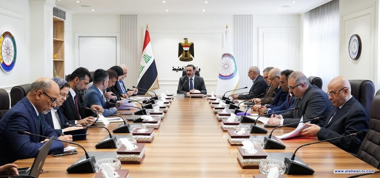 وزير التخطيط وكالة: معالجة ملف الرواتب تتطلب رؤية إصلاحية متكاملة تراعي الاستدامة المالية