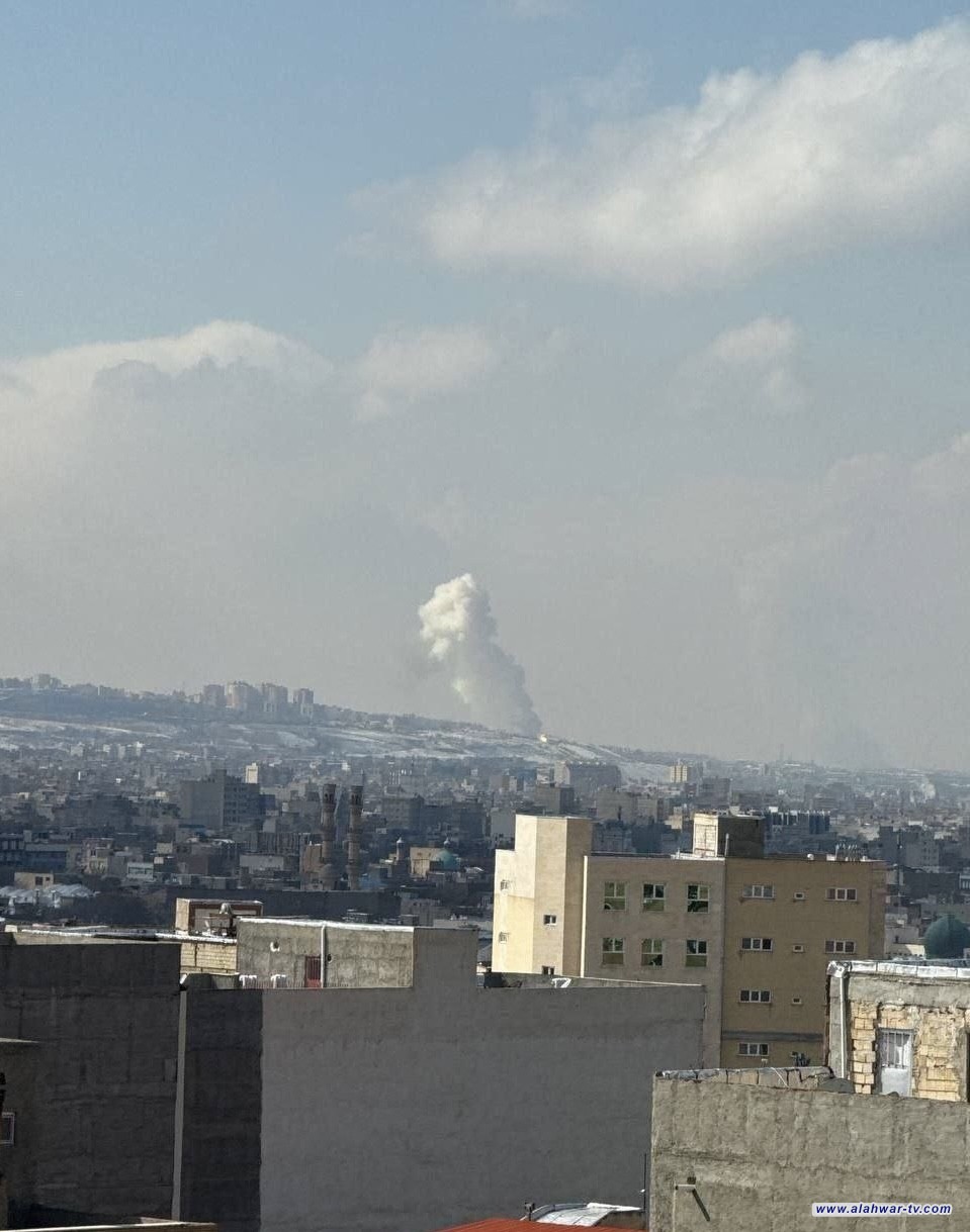 وسائل إعلام صهيونية: رصد إطلاق صواريخ من إيران نحو تل أبيب