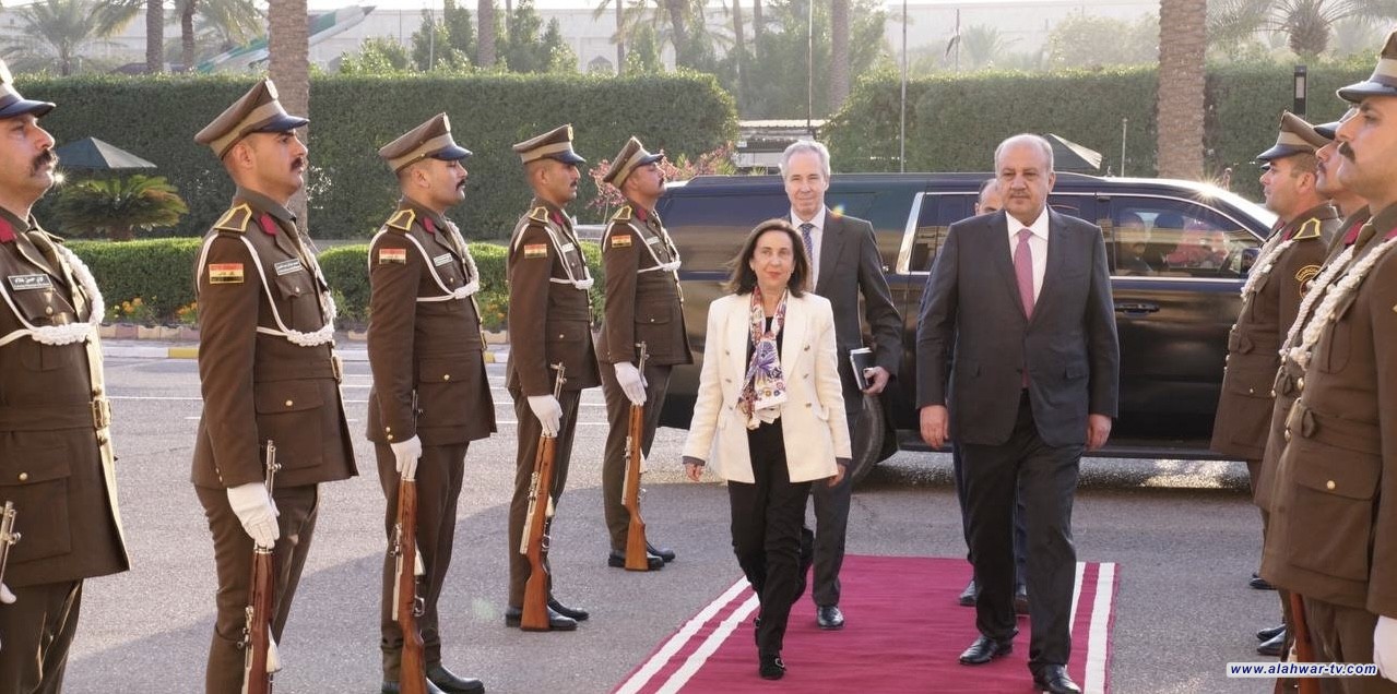 وزير الدفاع ونظيرته الإسبانية يبحثان العلاقات الثنائية