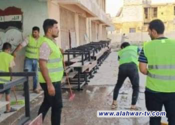 فرق تطوعية في الناصرية لتنظيف مدارس خلف السريع بالتزامن مع انطلاق العام الدراسي الجديد