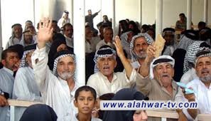 المتقاعدون ينظمون تظاهرة حاشدة في ساحة التحرير