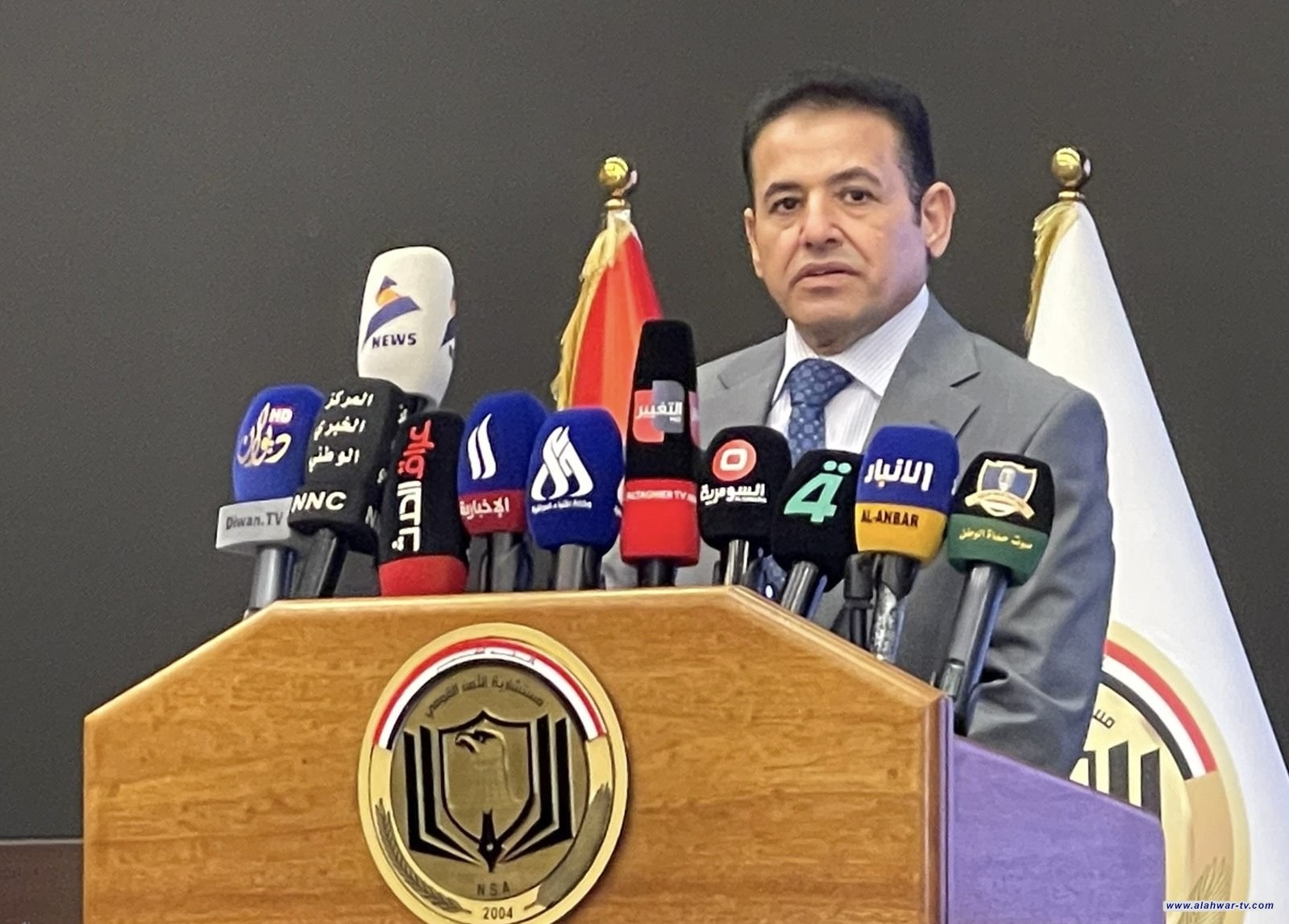 مستشار الأمن القومي يدعو إلى نبذ الخطاب الطائفي في الحملات الانتخابية