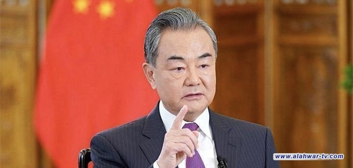 وزير الخارجية الصيني: شن هجمات على إيران أثناء المفاوضات أمر غير مقبول