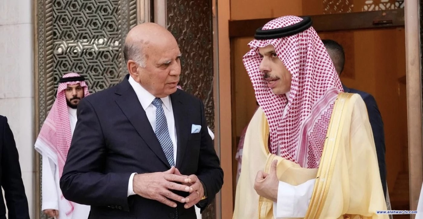 وزير الخارجية يؤكد لنظيره السعودي خطورة المساس بالممرات البحرية ومضيق هرمز