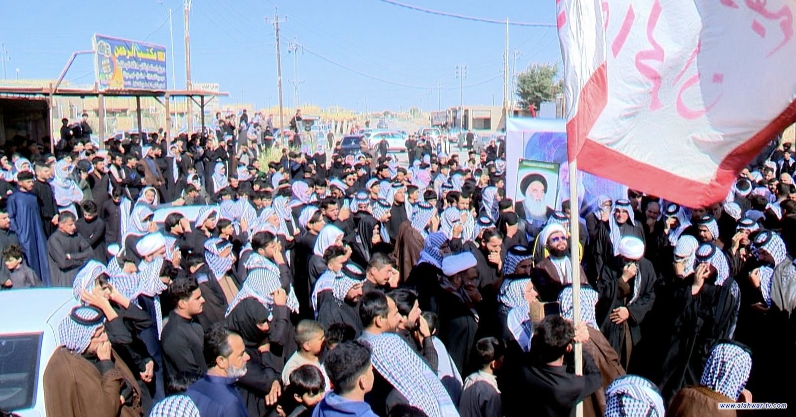 ذي قار تقيم تشييعاً رمزياً للسيد الخامنئي في قضاء سيد دخيل