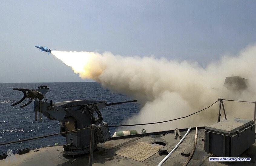 الحرس الثوري: إخراج القاعدة البحرية الأمريكية  علي السالم في الكويت بالكامل عن الخدمة