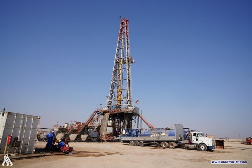 شركة نفط ذي قار : إكمال حفر 12 بئر نفطي في حقل الناصرية ضمن خطة الوزارة لرفع سقف الإنتاج إلى 250 ألف برميل يوميا