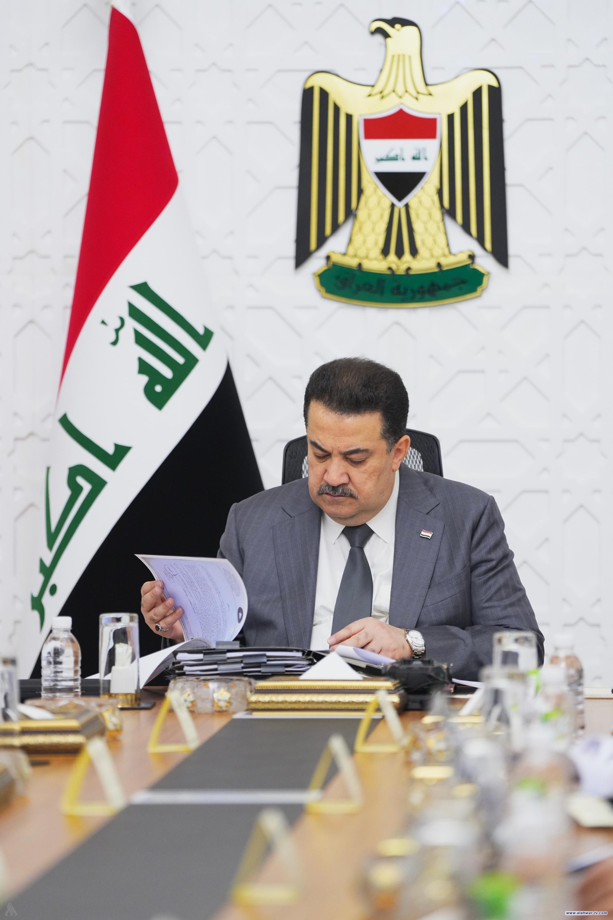 رئيس الوزراء يصادق على إحالة مسؤولين وموظفين للقضاء على خلفية حريق الكوت