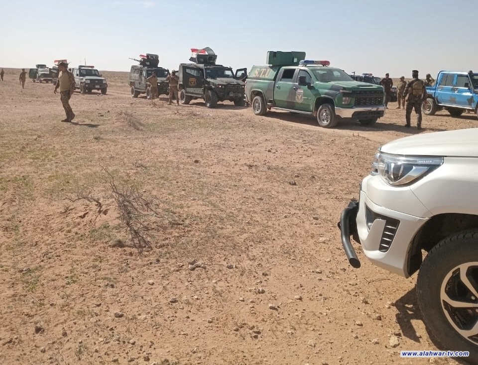 شرطة النجف الأشرف تجري مسحاً أمنياً في عمق البادية لمنع أي نشاط خارج إطار النظام وفرض هيبة القانون