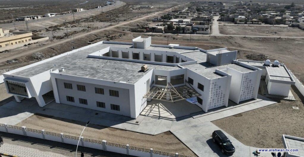 محافظ ذي قار يعلن اكتمال مدرسة صينية ويتابع تأهيل ملعب المنار