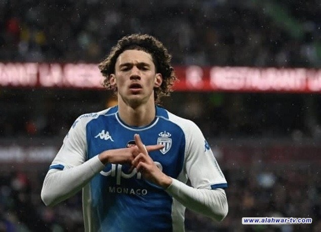 نابولي وروما مهتمان بجناح موناكو