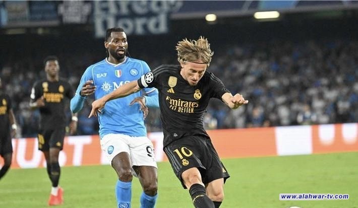صاروخ فالفيردي يمنح الريال انتصارا ثمينا على نابولي