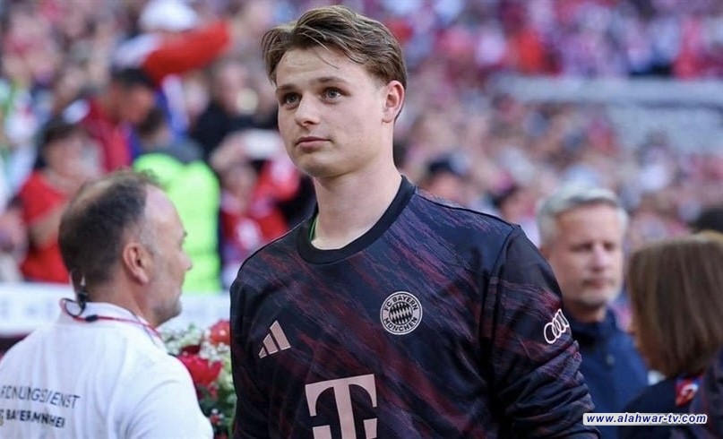 بايرن ميونخ يعلن غياب حارس مرماه لأجل غير مسمى