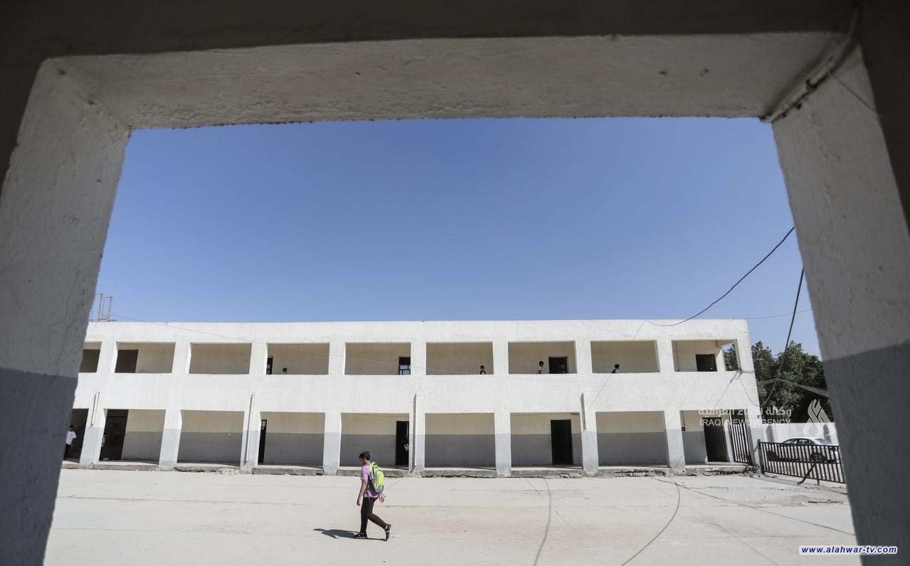 العمل: المنحة أعادت 11 ألف طالب إلى مقاعد الدراسة بوجبة جديدة