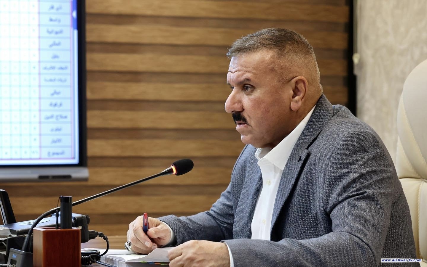 وزير الداخلية يوجه بضرورة وضع المعالجات اللازمة لخفض نسب الحوادث المرورية