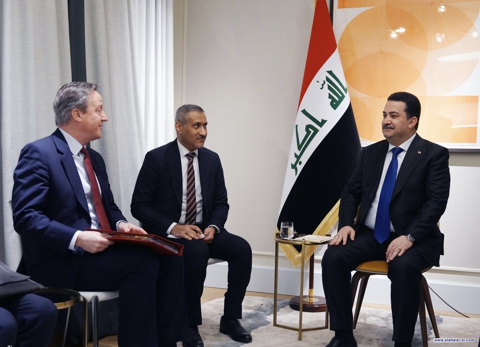 رئيس الوزراء يستقبل قائد القوات المشتركة لحلف شمال الأطلسي