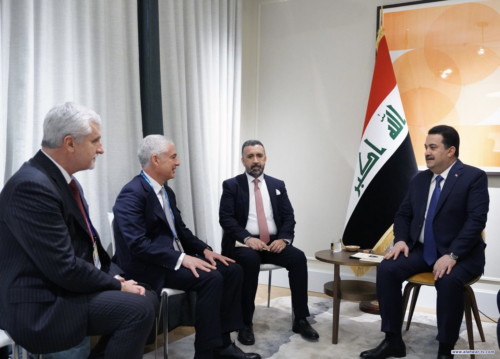 رئيس الوزراء يؤكد أهمية مشاركة الشركات الإيطالية في مشروعات التنمية مع القطاع الخاص العراقي