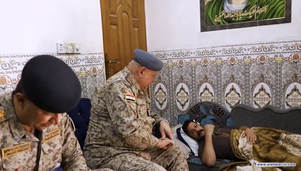 القائد العام يوفد لجنة لزيارة عائلات الشهداء والجرحى في بغداد