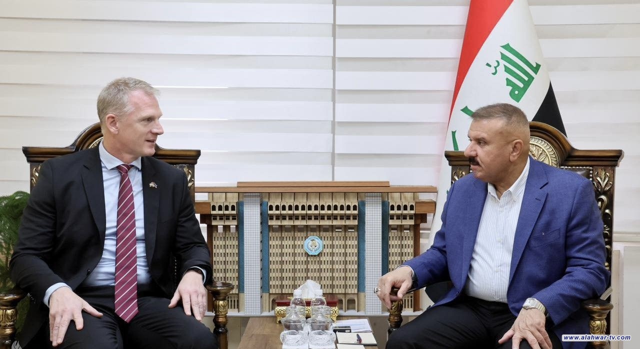 وزير الداخلية يبحث مع رئيس بعثة الاتحاد الأوروبي تعزيز التنسيق والتعاون