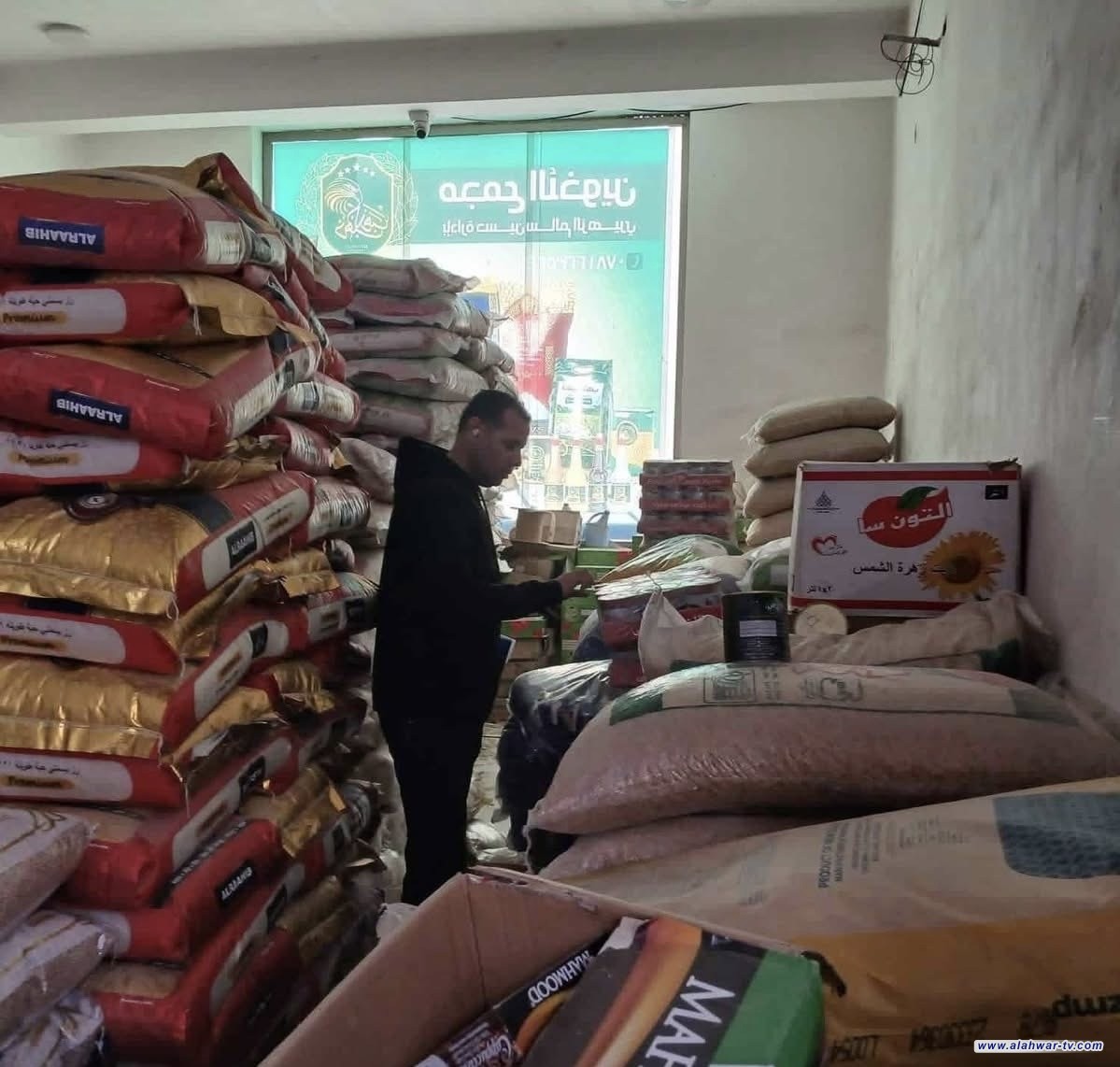 الرقابة الصحية تضبط طنا من المواد الغذائية والمنظفات التالفة في الناصرية