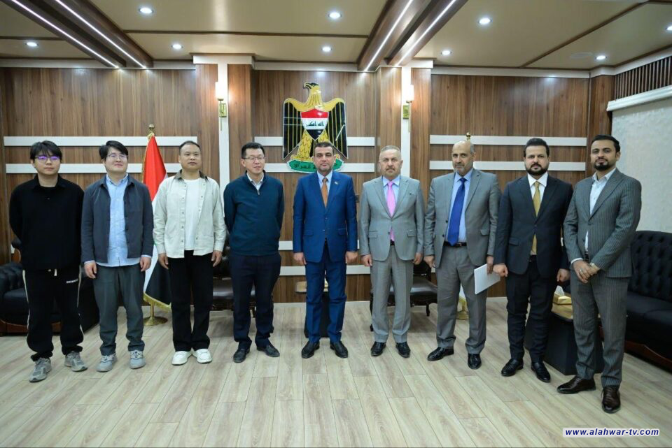 محافظ ذي قار يستقبل وفد شركة باور تشاينا الصينية لبحث المشاريع المستقبلية