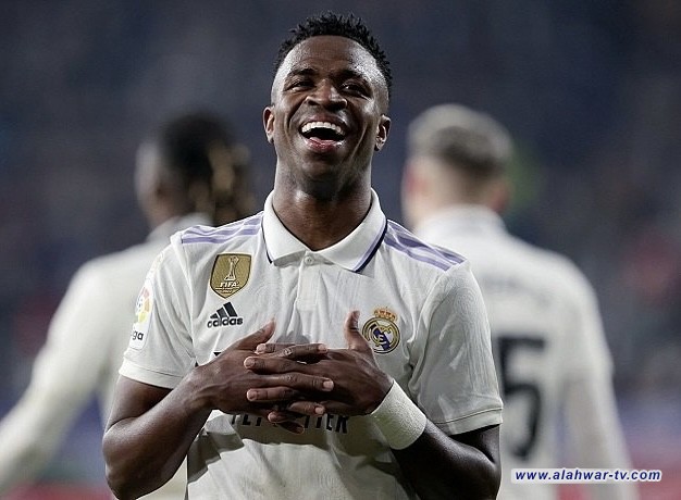 قبل الديربي.. رد قاطع من فينيسيوس على العرض السعودي