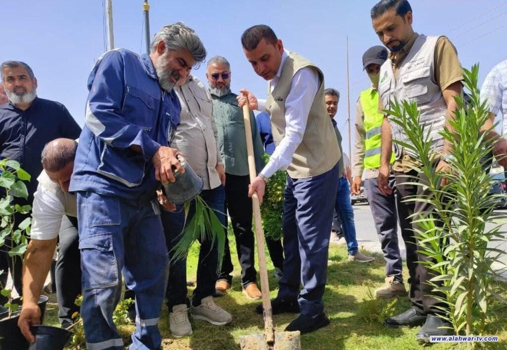 بحضور محافظ ذي قار بلدية الناصرية تعلن انطلاق حملة تشجير 30 ألف شتلة اليوم الأربعاء