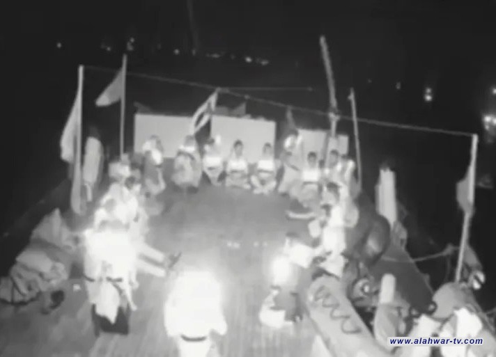 قوات صهيونية تسيطر على أسطول الصمود وتطالبه بالتوجه إلى أسدود