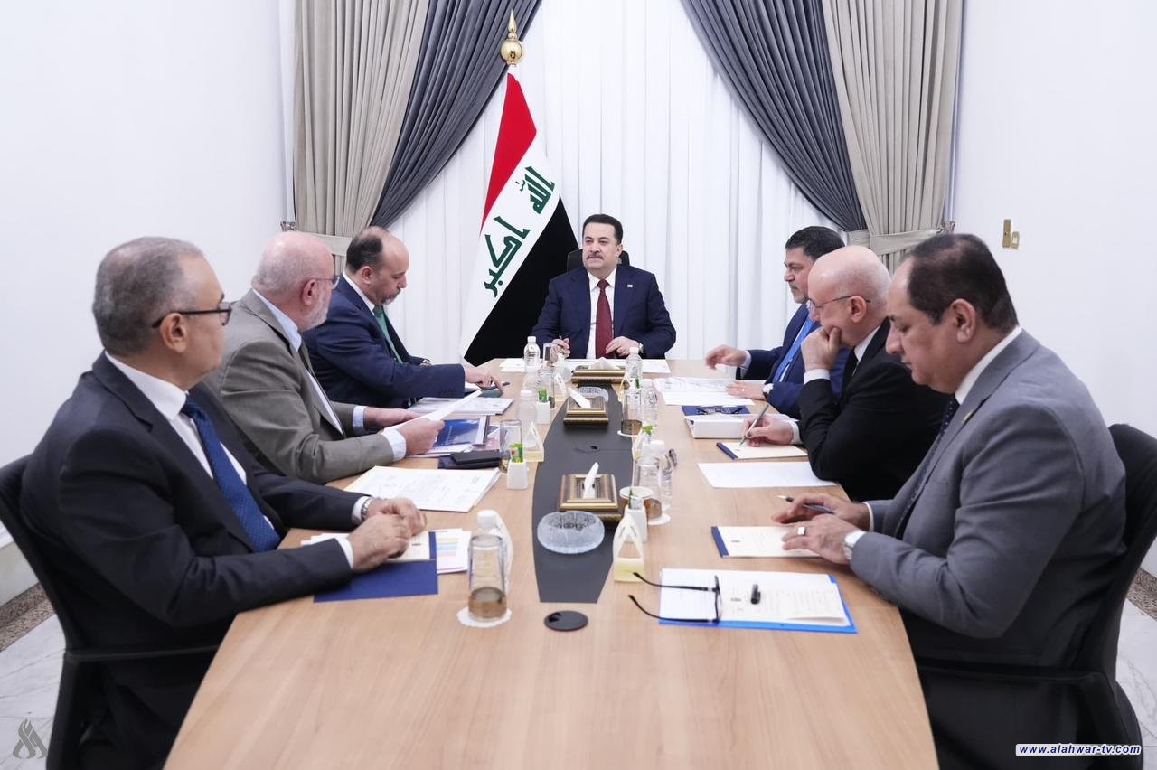 رئيس الوزراء يؤكد التزام الحكومة بحماية حقوق المتقاعدين