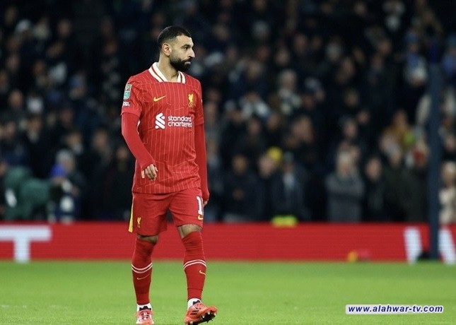 نجم ليفربول يوجه تحذيراً لإدارة  الريدز بشأن صلاح