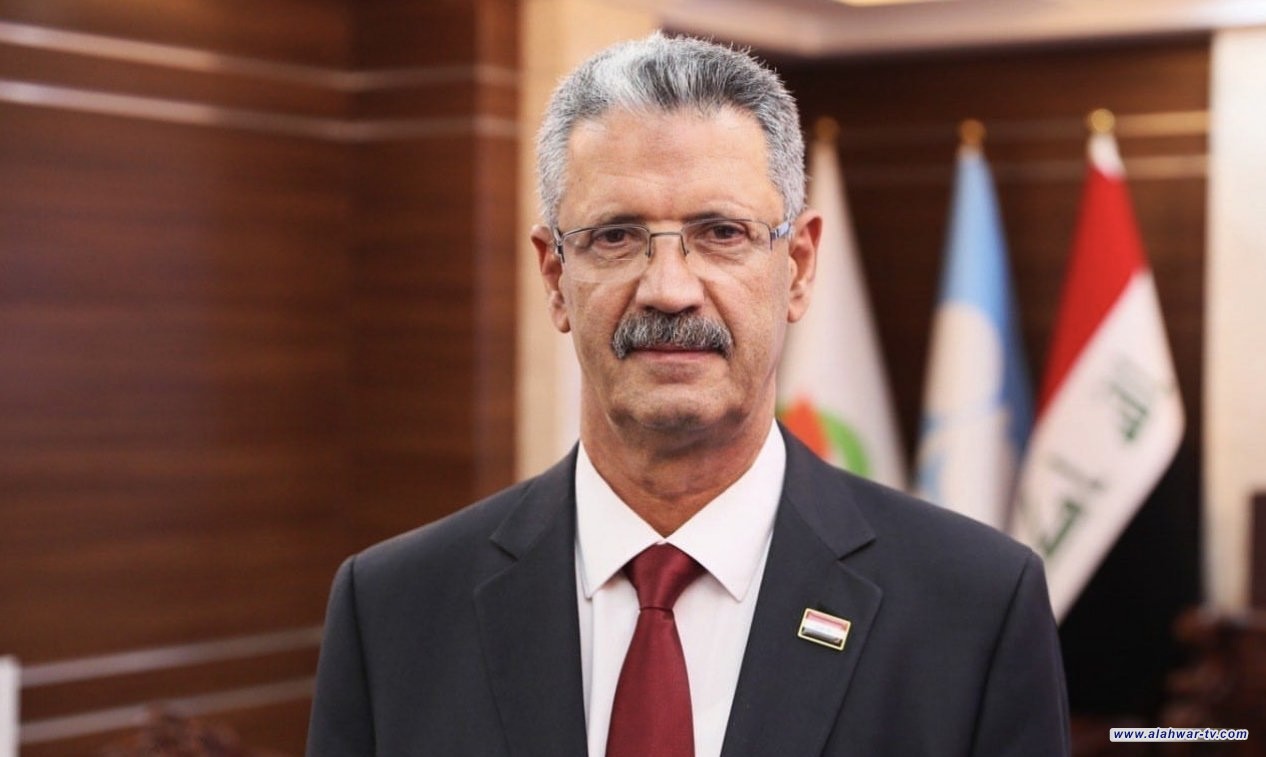 وزير النفط يعلن توفر البنزين وغاز الطبخ وزيت الغاز والكيروسين في المحطات