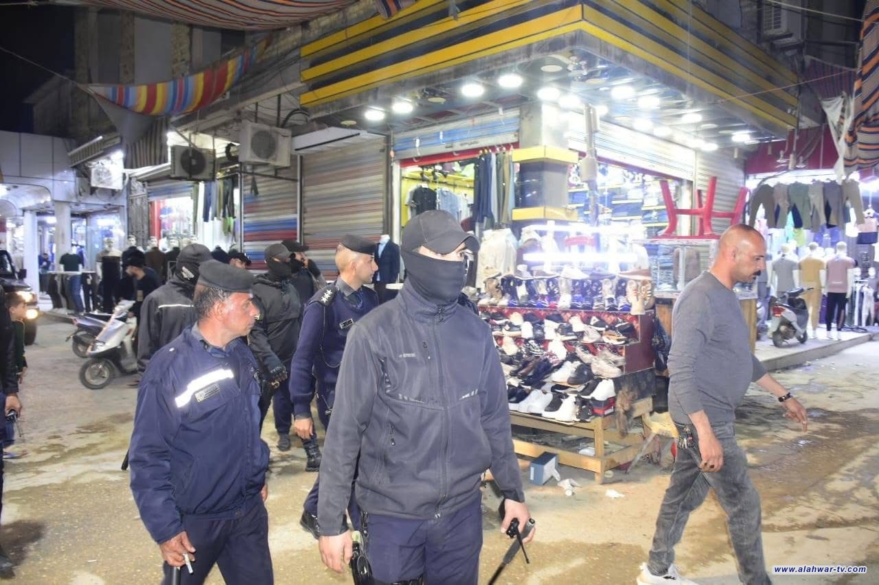 شرطة النجدة بالتعاون مع بلدية الناصرية تنفذ حملة لرفع التجاوزات