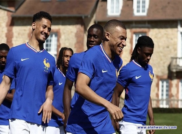 مبابي: رحيل ديشامب خسارة فادحة ولا أملك سلطة لتعيين زيدان