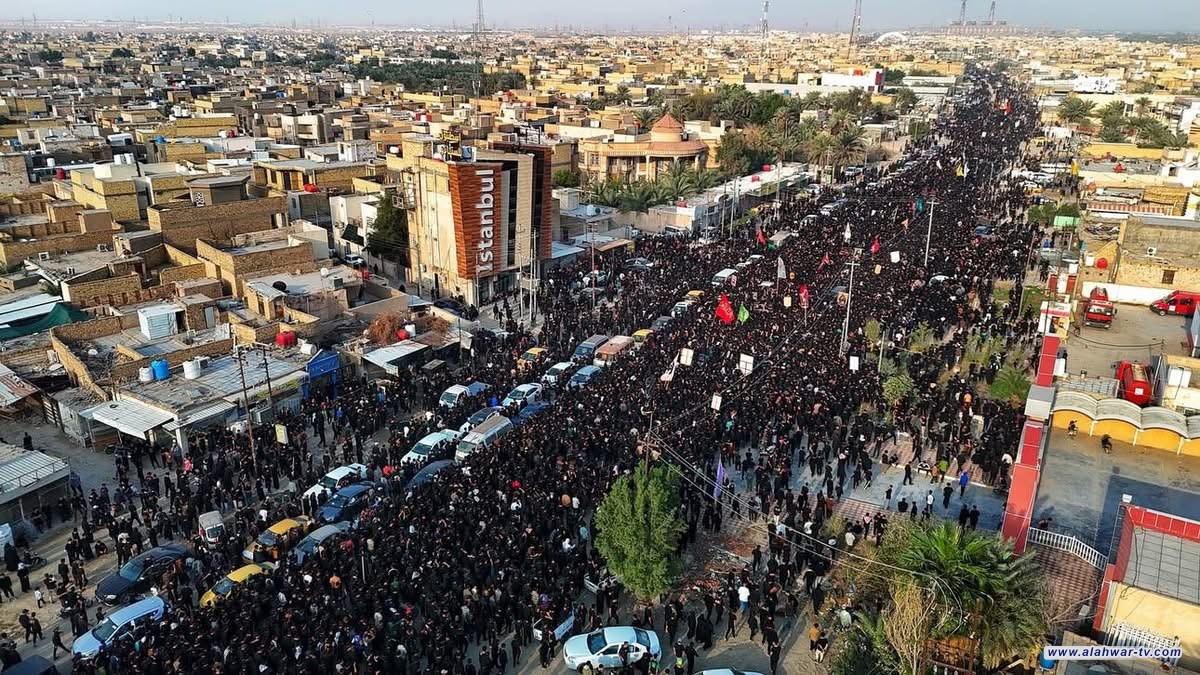 بالصور: وسط أجواء من الحزن أهالي الناصرية يحيون ذكرى جرح الإمام علي عليه السلام في تجمع حاشد