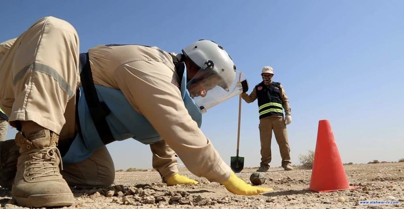 إزالة مخلفات حربية في قضاء الإصلاح شرق الناصرية